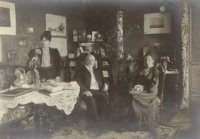 Henrik Pontoppidan til Aage Hirschsprung 25.3.1906. Villa Castello i Nervi 1903. Siddende: Heinrich og Pauline Hirschsprung; stående: frk. Michaëlis. Foto i privateje.